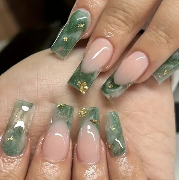 24 Pieces Fake Press On Nails