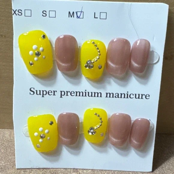 Press On Nails Yellow Pink‎ Rhinestone Floral Medium Size