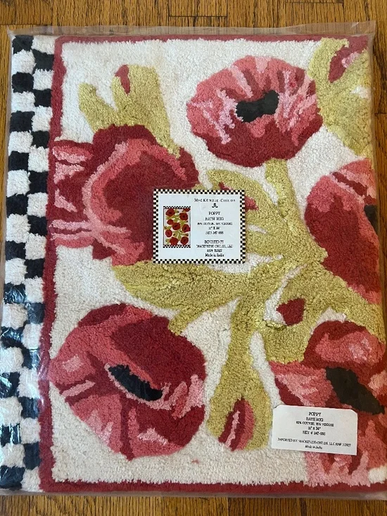Mackenzie-Childs Poppy Bath Rug 21” x 34”
