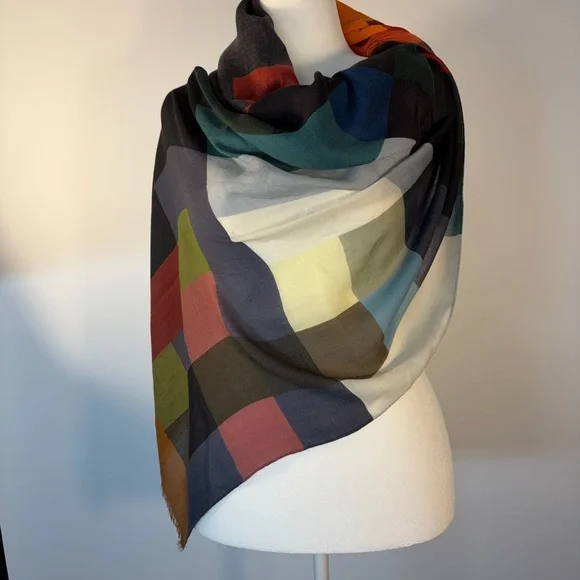 Akris Multicolor Patterned Cashmere Silk Blend Scarf. Large and Light Weight