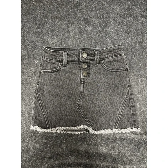 Size‎ 8 Justice Leopard Girls Skirt 601