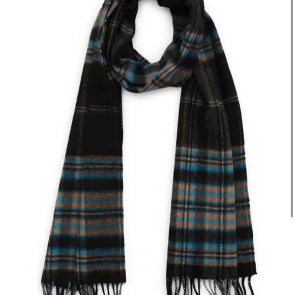 NORDSTROM Black beige magic Tartan Scarf new with tags OS