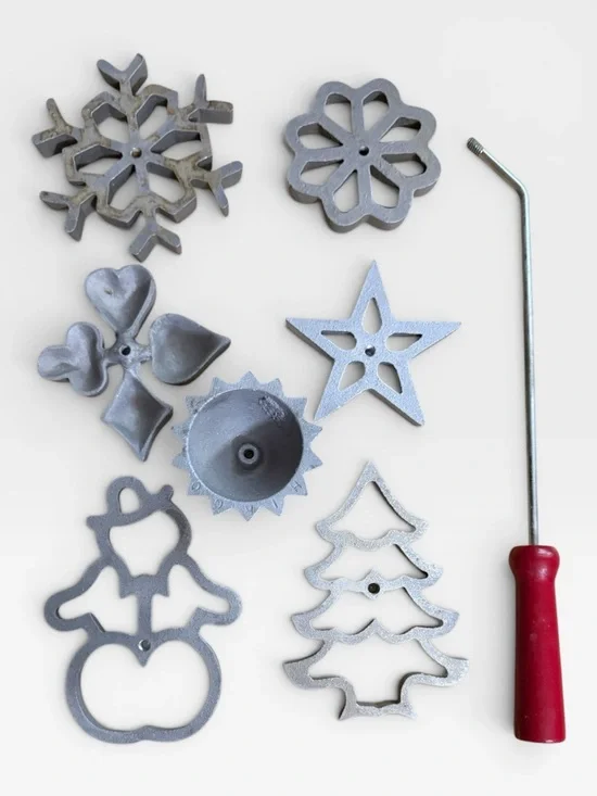 Vintage Scandinavian Rosette Iron Set