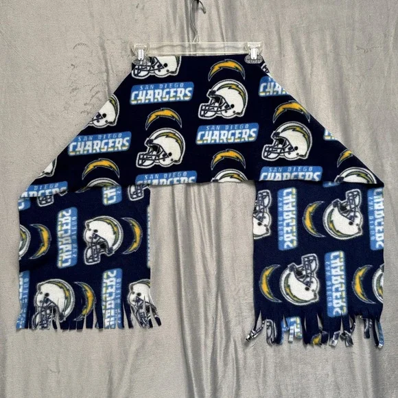 San Diego Chargers Scarf Fleece Blue NFL Football Mens Logo Helmet Vintage Style