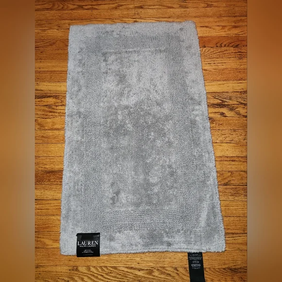 Ralph Lauren Elegant Gray Bath Mat