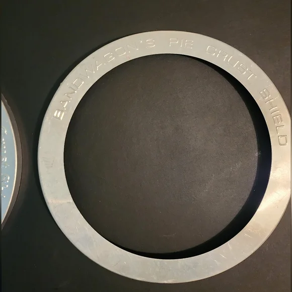 2 Pie Crust Shield