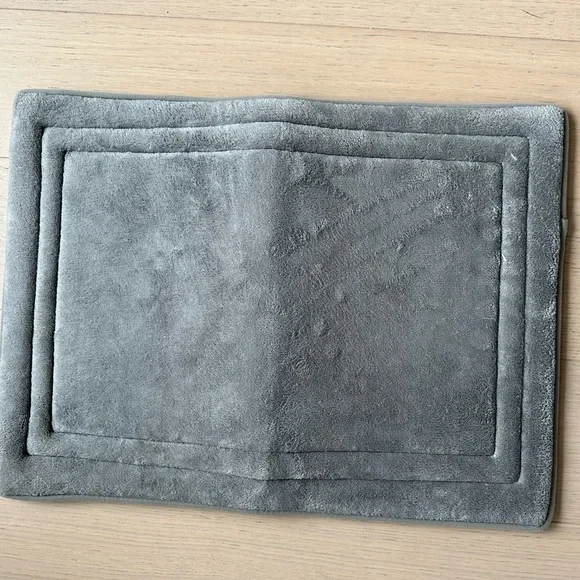 Gray Bath Mat