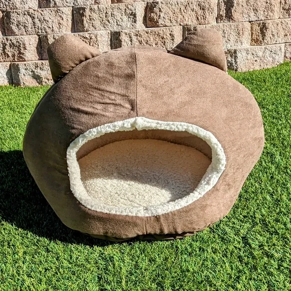 Enchante Plush Cat Ear Design Dome Shaped Luxury Pet Bed Small Animal New