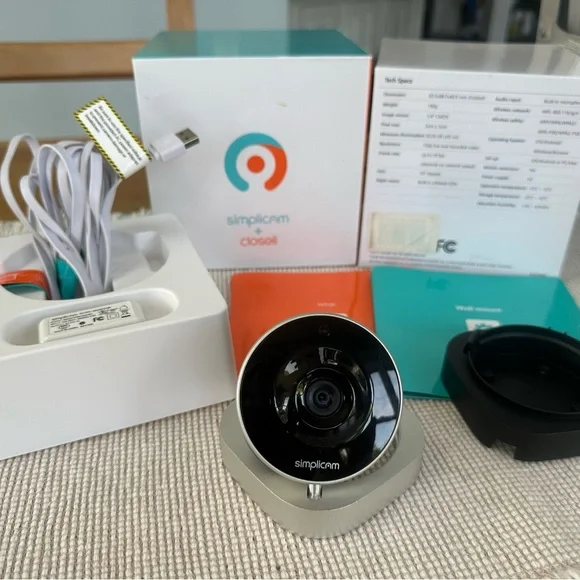 SimpliCam+ Powered By Closeli Indoor HD Wi-Fi Security Camera