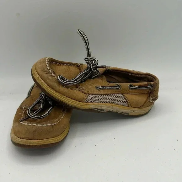 boys leather Sperry Intrepid boat shoes size 10