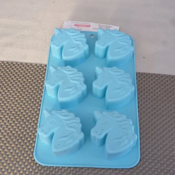 Celebration silicone unicorn mold
