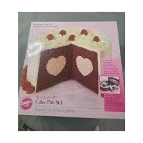 Wilton Heart Tasty-Fill Cake Pan Set 2105-1188 Non-Stick 2 Piece Round 8.5 Inch