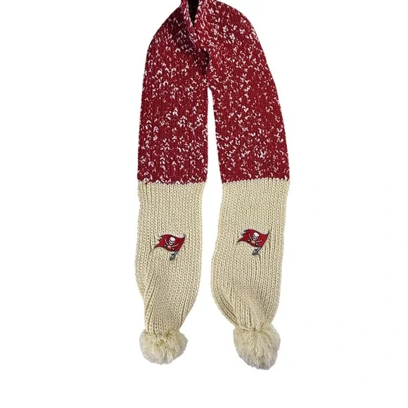 Tampa‎ Bay Buccaneers NFL Team Scarf Red Cream Pom Poms Knit Adult