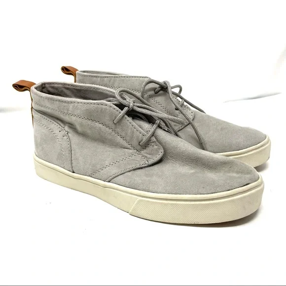 CAT & JACK size 5 faux suede moccasin-style shoes, NWOT