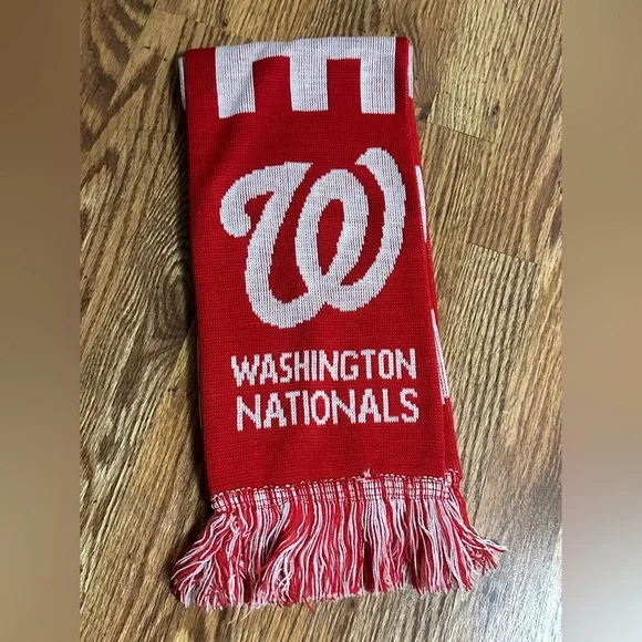 Washington Nationals Red/White Coca Cola Fan Scarf