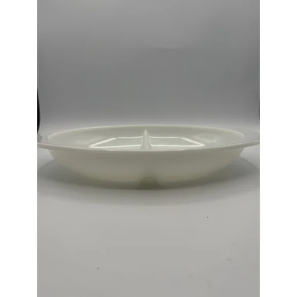 Vintage Pyrex 1063 Divided Casserole Dish 1.5 Qt Milk Glass White USA