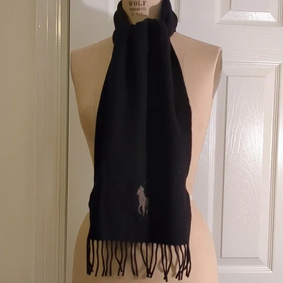Polo Ralph Lauren Lambs Wool Scarf