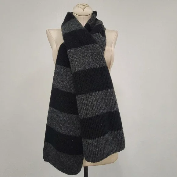 Mens Thick Wool Chunky Striped Scarf Academia Preppy Old Money Black Gray Ribbed