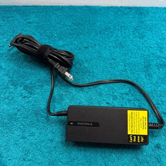 Insignia 90W AC Adapter Laptop Charger NS-PWLC591 19V 4.74A with Tip 32 Black