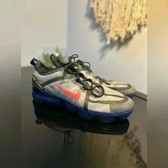 Nike Air Vapormax 2019 Black Hyper Blue AR6631-008 Men Size 11.5