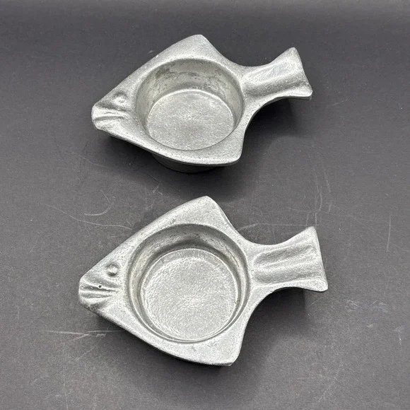 Pair of Bon Chef Cast Metal Fish Shaped Baking Dishes Ramekins 9022-N NSF Signed