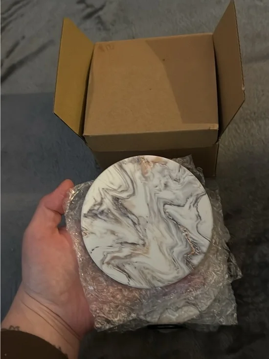 Marble Swirl Round Coaster - White and Brown