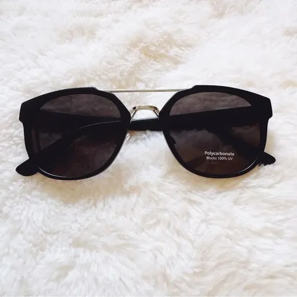 Ansel Black Bold Round Sunglasses
