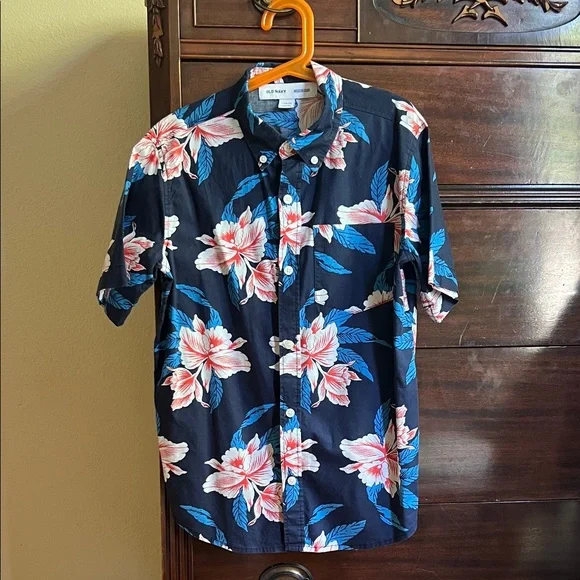 Old Navy Boys’ Floral Button Down