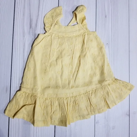 Old Navy Yellow floral flutter sleeve dress Size 6-12 mo NWT