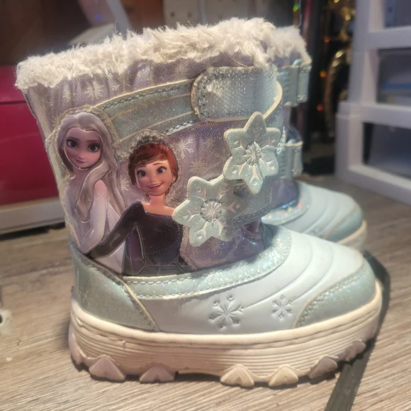 Disney Frozen Kids Snow Boots Toddler Size‎ 7
