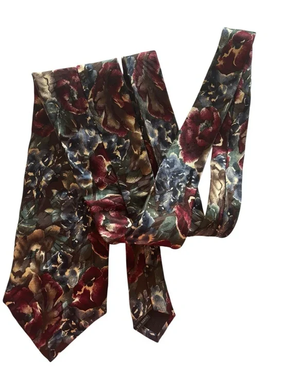 Vintage Roffe Accessories 100% Silk Floral Necktie Tie Professional Chic Moody