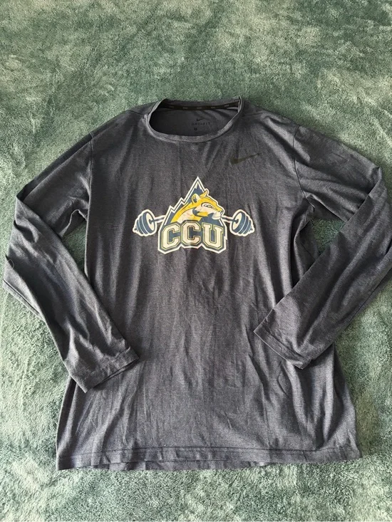 Nike Long Sleeve CCU Logo Tee Weightlifting Size Medium