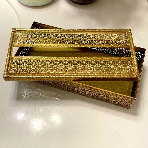 Vintage Tissue Box Holder Gold Filigree Hollywood Regency Metal