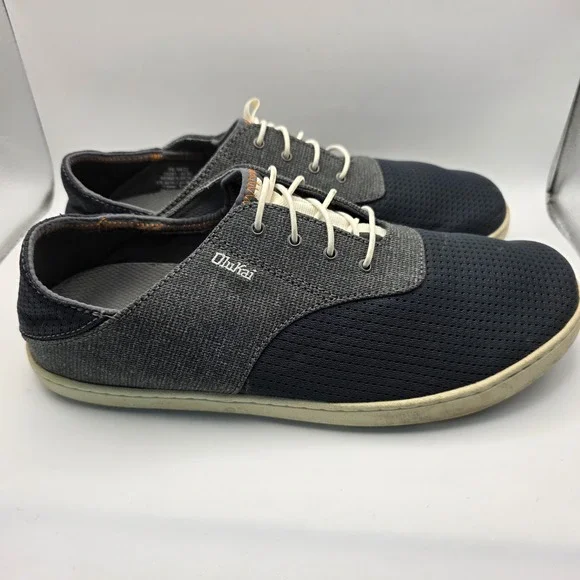 OluKai Nohea Moku Mens 10.5 Fog Charcoal Mesh Boat Shoes Sneakers 10283-6C6C