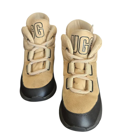UGG Yose Lace Boots Beige Black Junior Suede-Trim Size 3