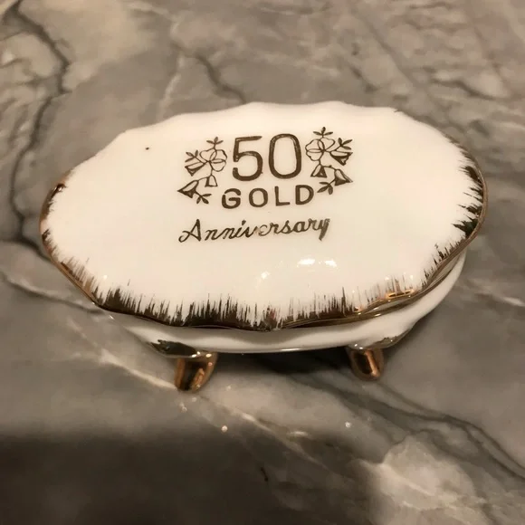 Vintage 50th Gold Anniversary Porcelain Ring Keepsake Box Footed Japan 3” X 2”