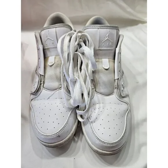 NIKE AIR JORDAN 1 Flight 2 Low White Sneaker Shoe 654465-120‎ Men's Size 11