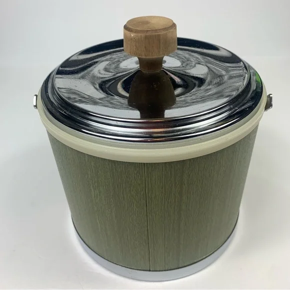 VTG KROMEX ICE BUCKET METAL&GREEN GRAIN COLOR WOODEN HANDLE & KNOB W/ICE TONGS