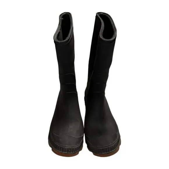 Black Rubber Rain Boots Tall Lug Sole Waterproof Wellies Size 4 Youth