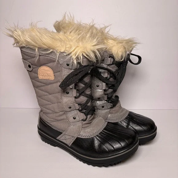 Sorel Tofino II Girls Youth Size 4 Quilted Winter Snow Boots NY2325-052 Gray
