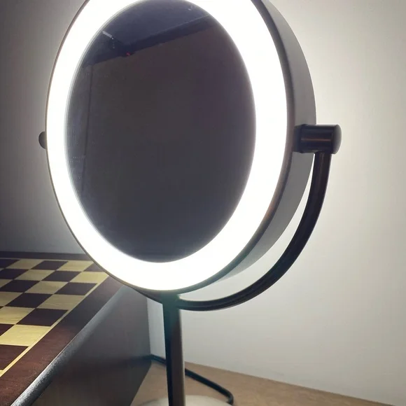 Vanity Tabletop Mirror