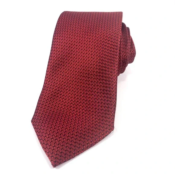 Cremieux Mens Tie Red & Black Foulard Geometric Design 100% Silk Italy
