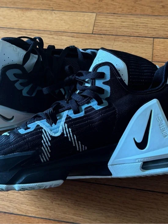 Nike Lebron Witness VI TB Basketball Sneakers Size: 13