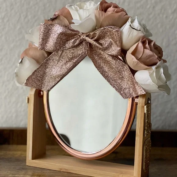 Handmade decorative make up mirror LOVE