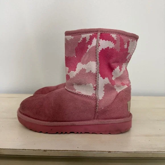 Ugg Pink Camo Classic Short Boots