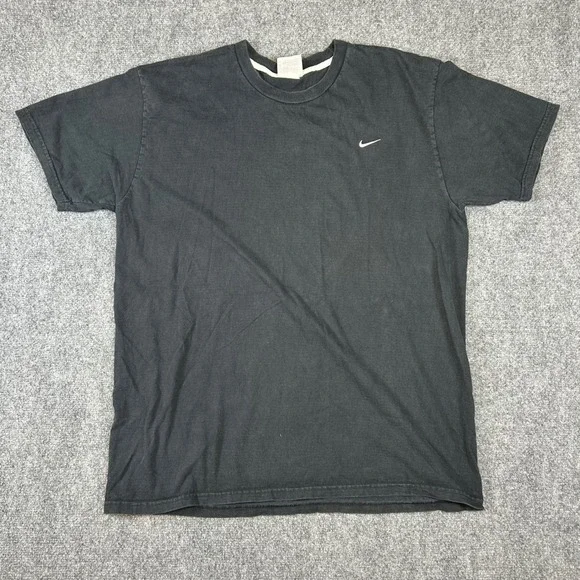 Vintage Y2K Nike Mens XL T-Shirt Black Short Sleeve Embroidered‎ Swoosh Logo