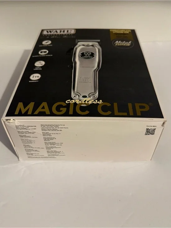 Wahl Professional Trimmer Box in Black, White & Gold