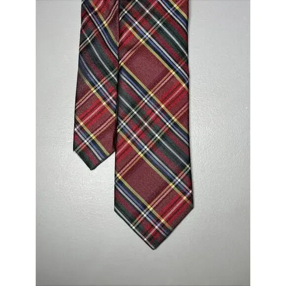 JoS A Bank Silk Tie Red Tartan Plaid Mens Necktie 2 7/8