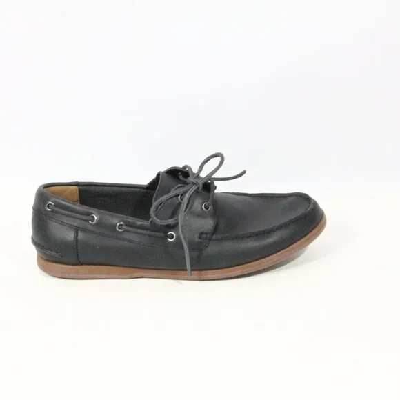 Clarks Leather Boat Shoes sz 9 Men Casual Moccasin Blue