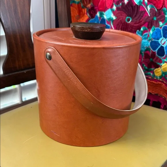 Moldtronics faux leather ice bucket